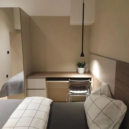 Gold Star Center Apartment Нови Сад Екстериор снимка